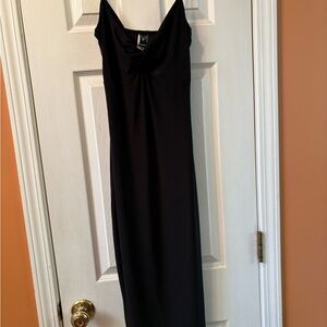 Windsor Classic Black Maxi Dress